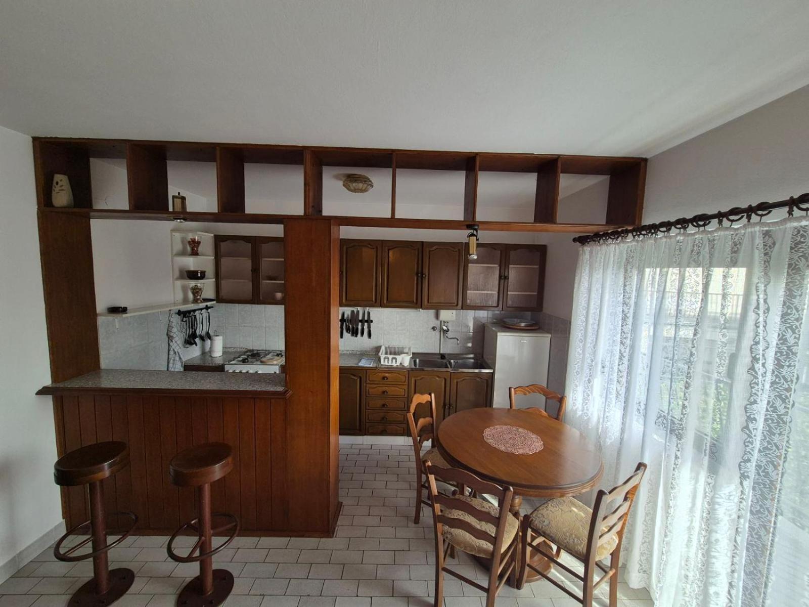 Apartmani Mazzarolli Jadranovo Ngoại thất bức ảnh