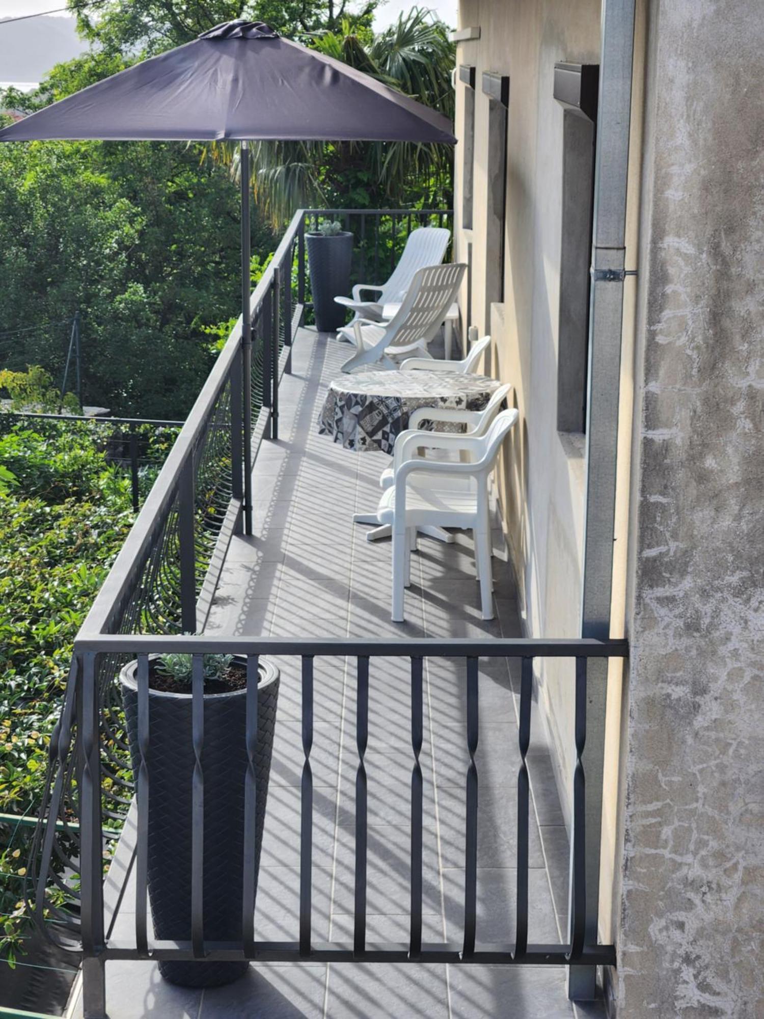 Apartmani Mazzarolli Jadranovo Ngoại thất bức ảnh